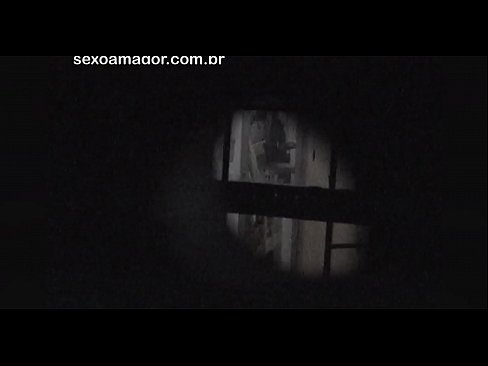 ❤️ Бландзінка таемна здымаецца на відэа з суседскага вуаерыста, схаванага за пустымі цэгламі Сэкс на be.kenhdammy.top ️❤